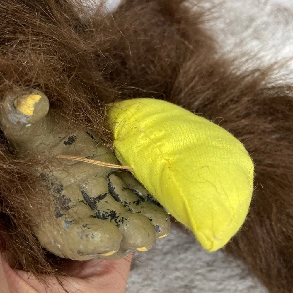 King Kong gorilla face mask faux fur banana Halloween costume trick or treat